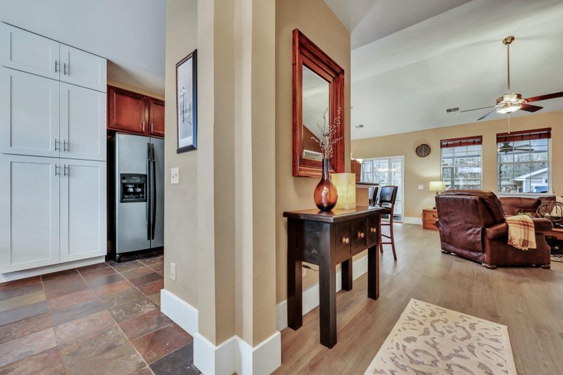 469 Blue Dragonfly Dr, Charleston, SC 29414