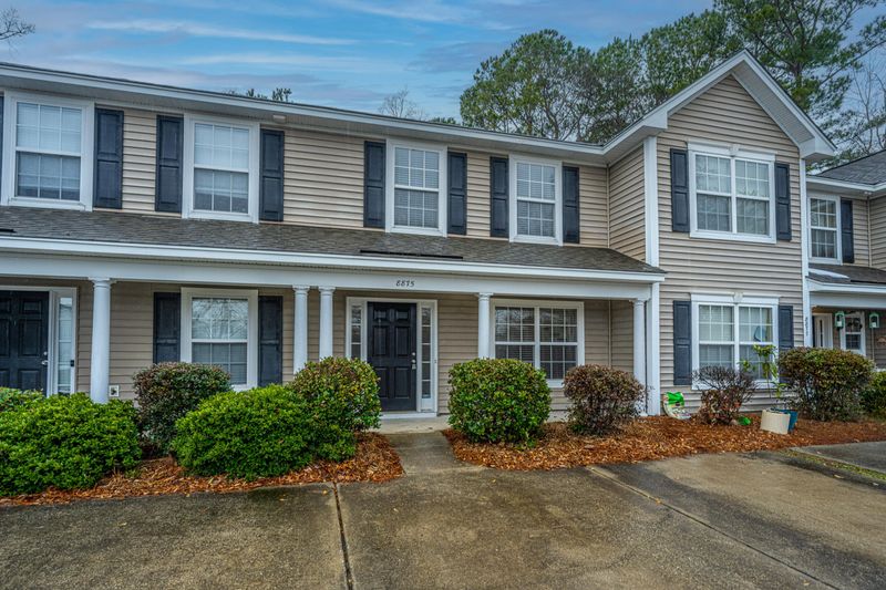 8875 Jenny Lind St, North Charleston, SC 29406
