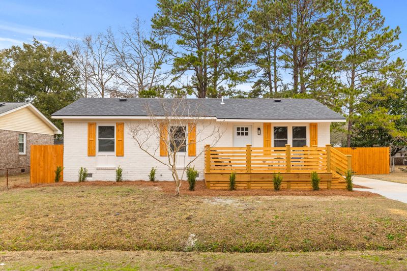 1576 Seacroft Rd, Charleston, SC 29412