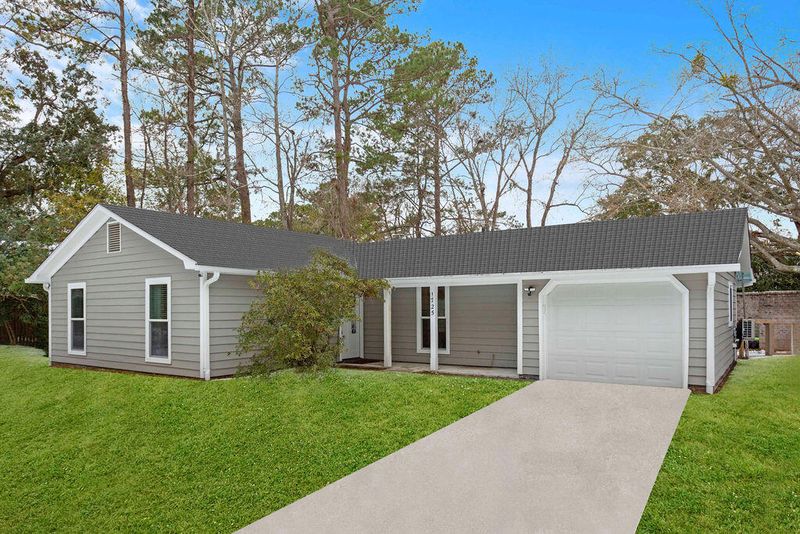 1725 Nantahala Blvd, Mount Pleasant, SC 29464