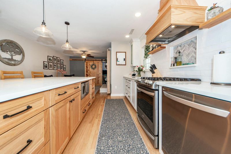 1312 Raymond Way, Charleston, SC 29407