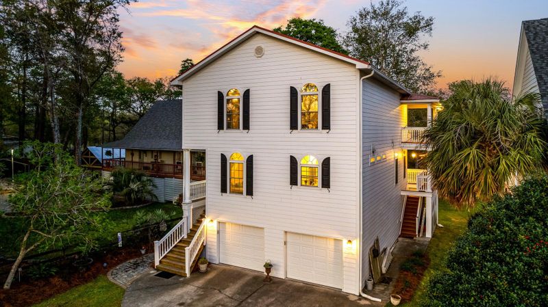 1245 Camp Buddy Rd, Ridgeville, SC 29472