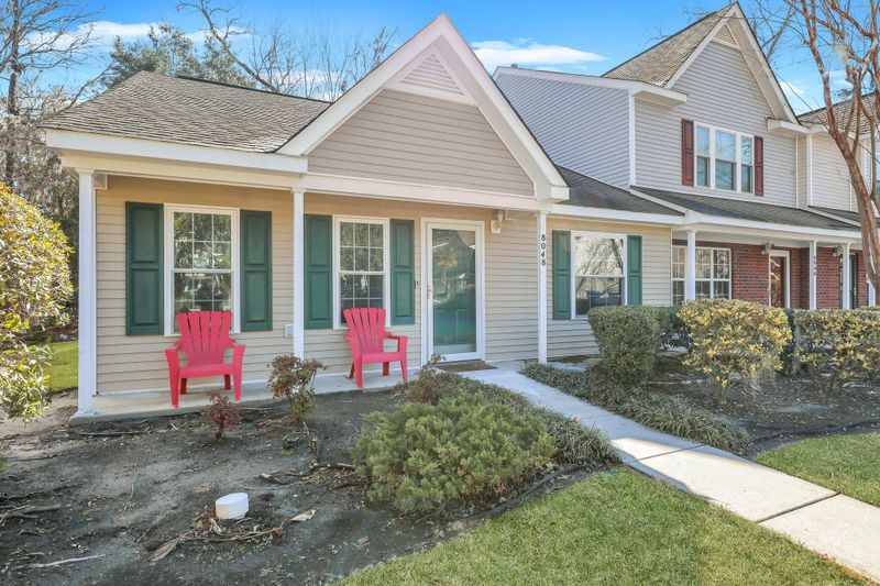8048 Shadow Oak Dr, North Charleston, SC 29406