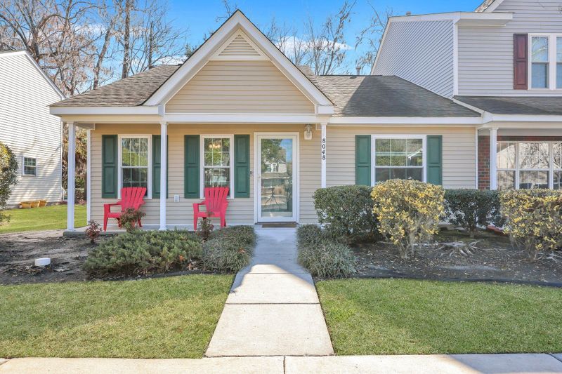 8048 Shadow Oak Dr, North Charleston, SC 29406