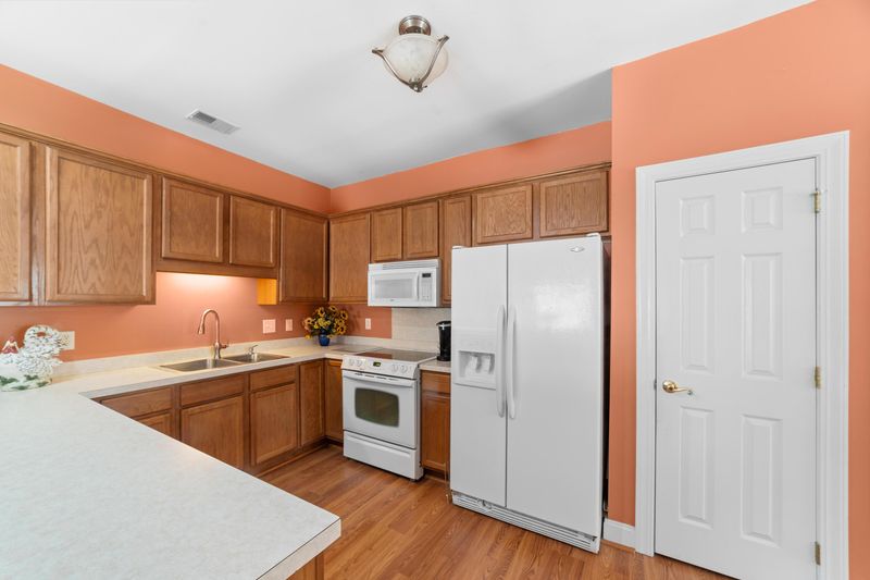 133 Manning Ct, Summerville, SC 29485