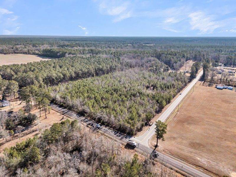 1 Schurlknight Rd, Saint Stephen, SC 29479