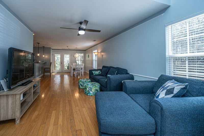 1295 Island Club Dr #E, Charleston, SC 29492