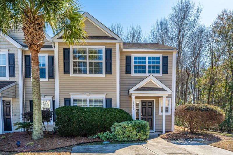 1295 Island Club Dr #E, Charleston, SC 29492