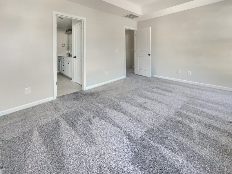102 Cooks Rest Ln, Moncks Corner, SC 29461