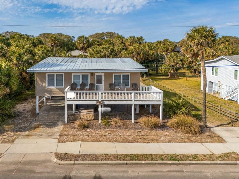 609 Palmetto Blvd, Edisto Beach, SC 29438