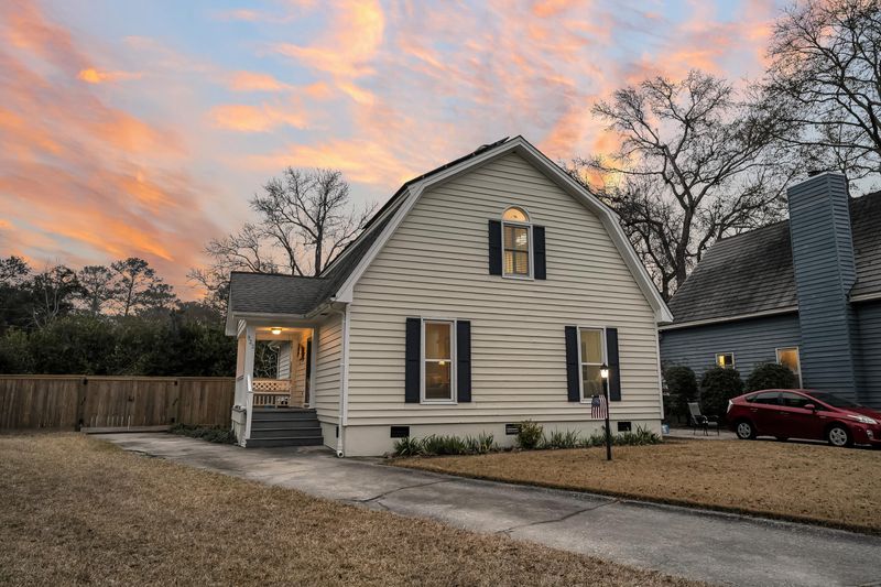 922 Billfish Ct, Charleston, SC 29412
