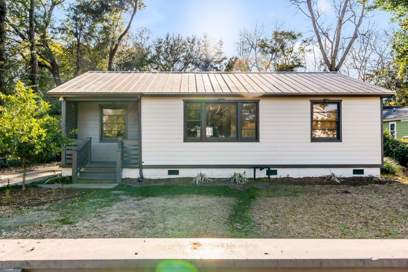 1321 Erckmann Dr, Mount Pleasant, SC 29464