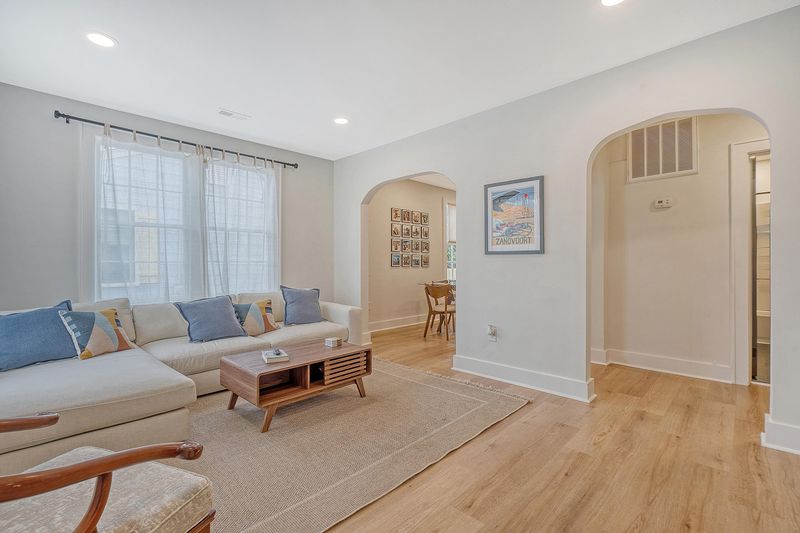 4522 S Rhett Ave, North Charleston, SC 29405