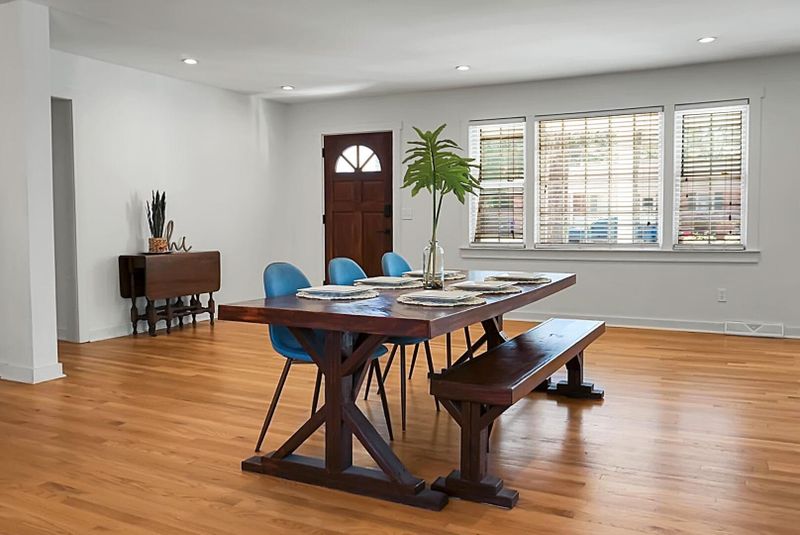 1385 Fairfield Ave, Charleston, SC 29407