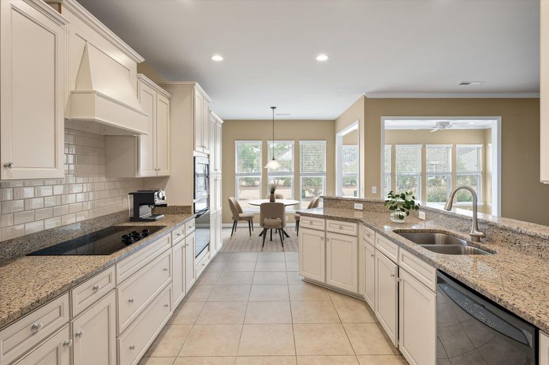323 Waterlily Way, Summerville, SC 29486