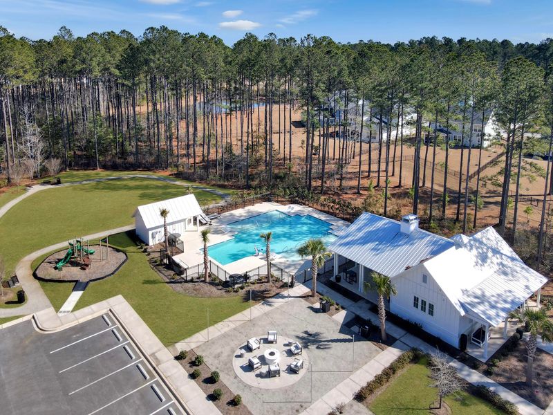 502 Chloe Elizabeth Ct, Huger, SC 29450