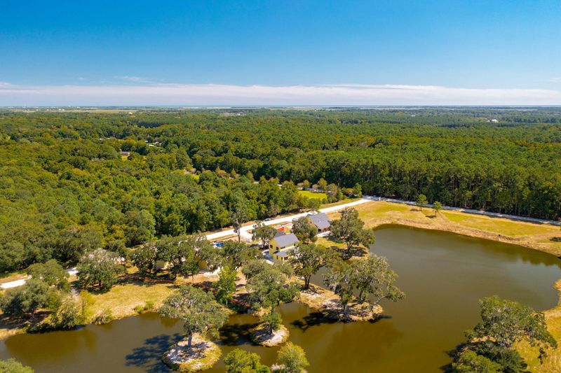 2976 Lodge Berry Ln, Johns Island, SC 29455