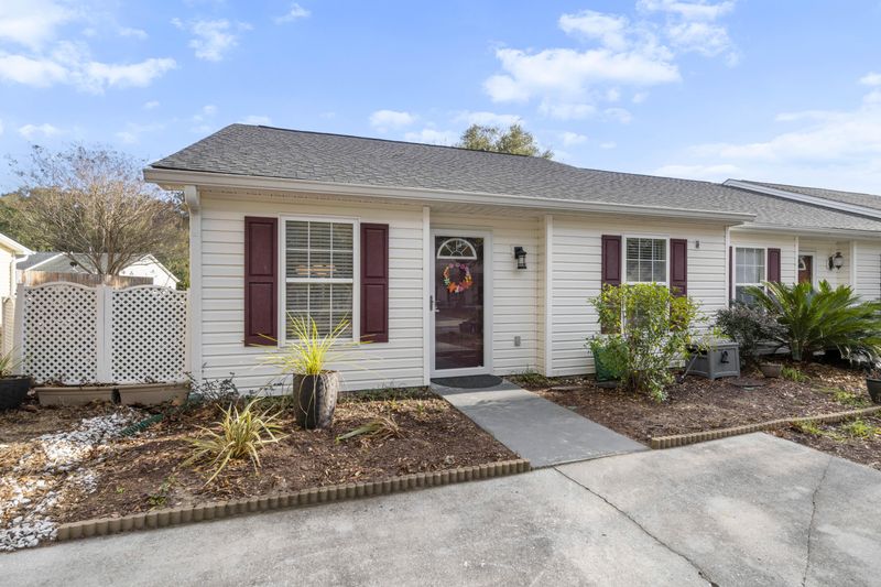 1423 Amanda Park Ln, Charleston, SC 29412