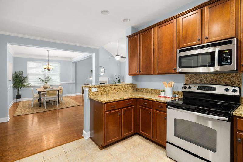 1205 Shingleback Dr, Mount Pleasant, SC 29466