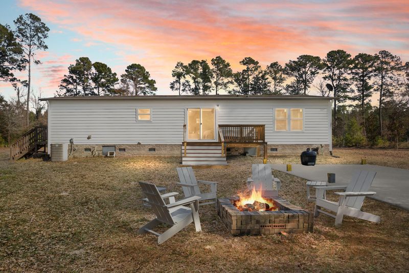 1261 Highway 45, Mcclellanville, SC 29458