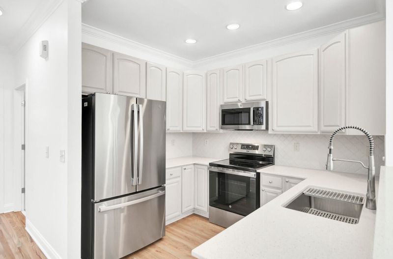 1815 Dogwood Rd #1002, Charleston, SC 29414