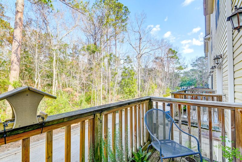 949 E Estates Blvd #303, Charleston, SC 29414
