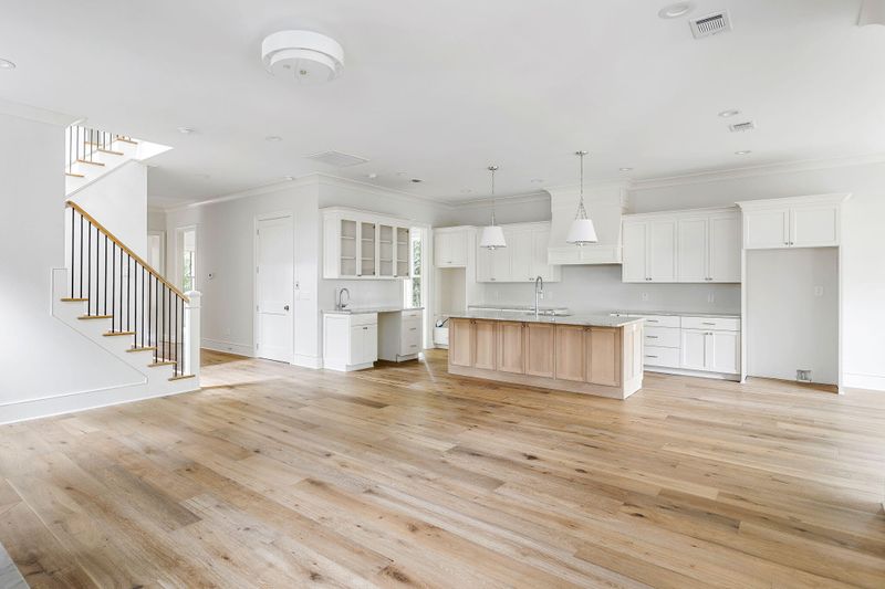 2140 Royal Pine Dr, Seabrook Island, SC 29455