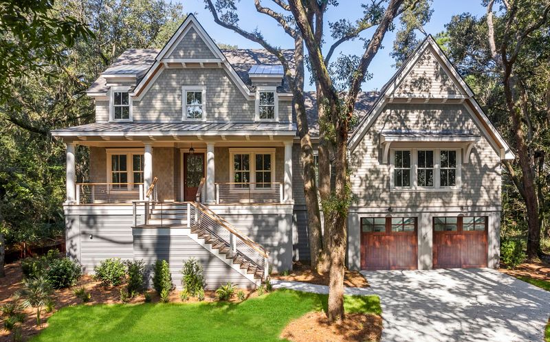 2140 Royal Pine Dr, Seabrook Island, SC 29455
