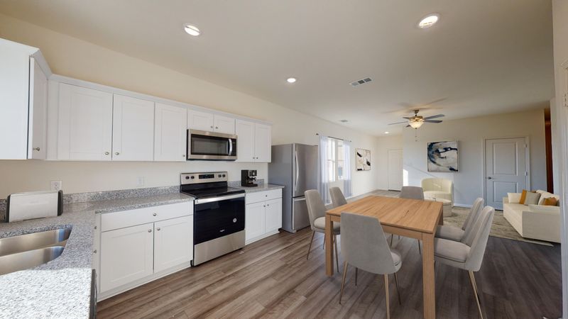 728 Pisces Ln, Summerville, SC 29486