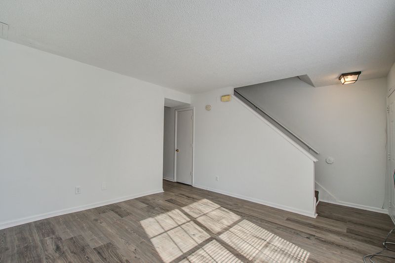 205 Weber Rd #B, Summerville, SC 29483