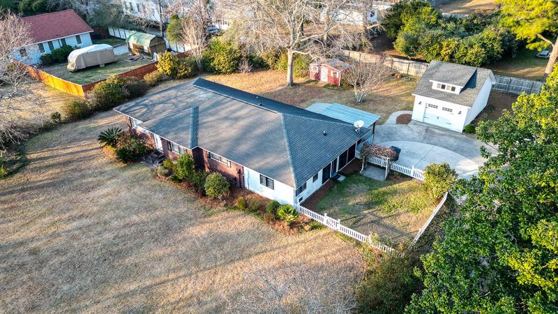 209 E 4th S St, Summerville, SC 29483