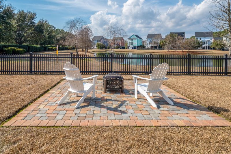158 Sandshell Dr, Charleston, SC 29492