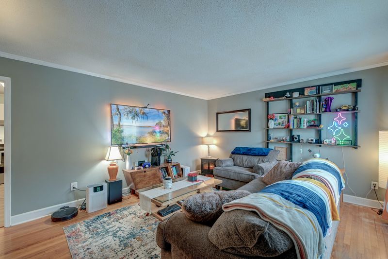 3351 Londonderry Rd, North Charleston, SC 29420