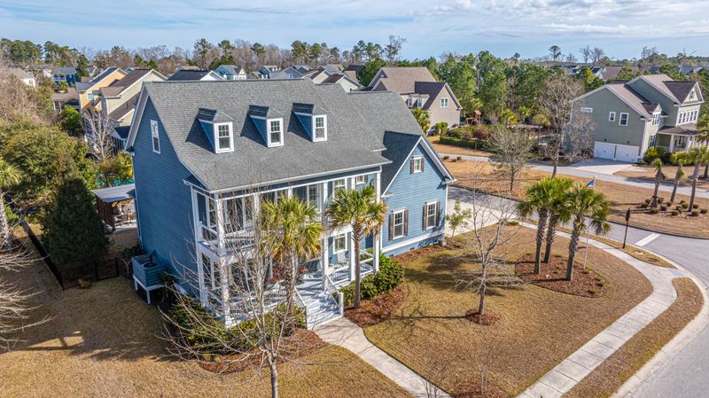 2975 Yachtsman Dr, Mount Pleasant, SC 29466