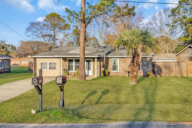 4516 Logwood Dr, Ladson, SC 29456