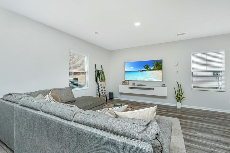 500 Minim St, Charleston, SC 29414