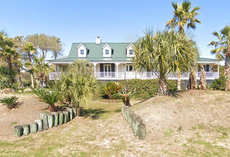 214 Charleston Blvd, Isle Of Palms, SC 29451