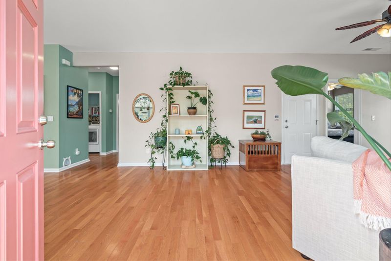 1415 Widows Ct, Johns Island, SC 29455
