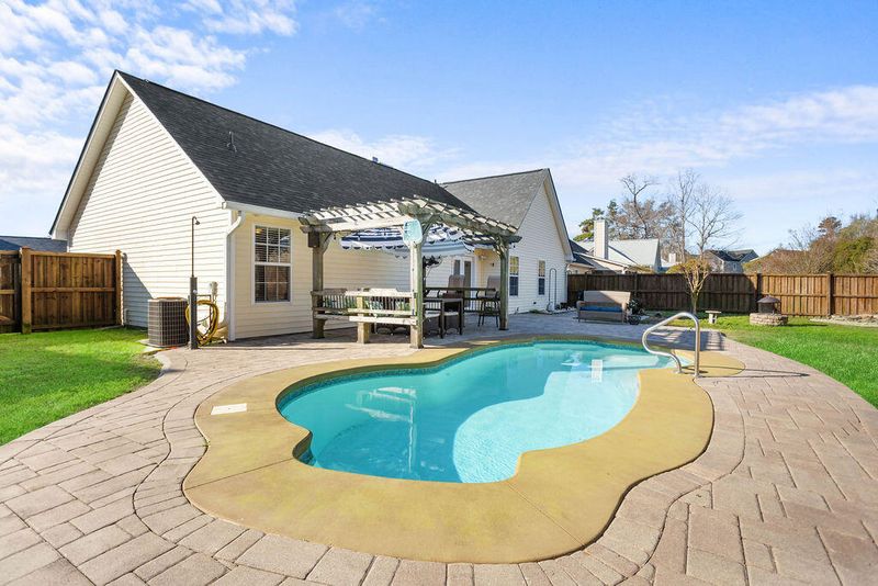 322 Equinox Cir, Ladson, SC 29456