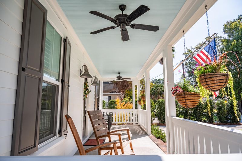 728 York St, Mount Pleasant, SC 29464