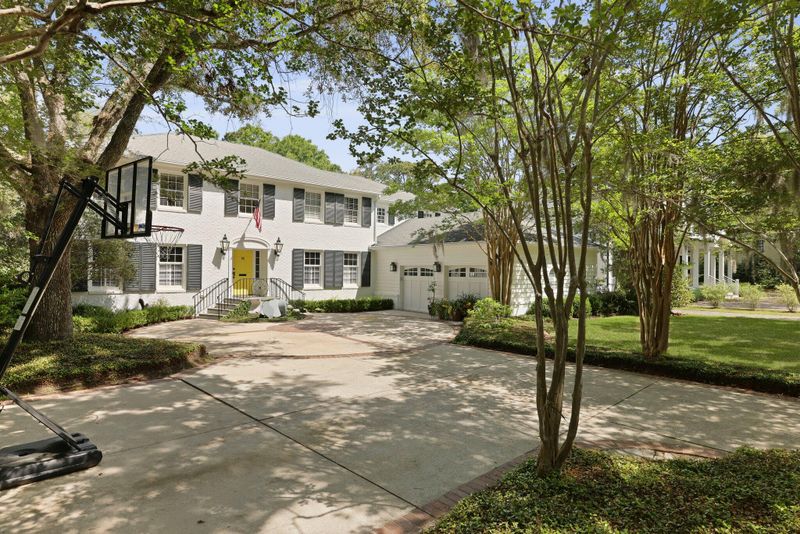 14 Guerard Rd, Charleston, SC 29407