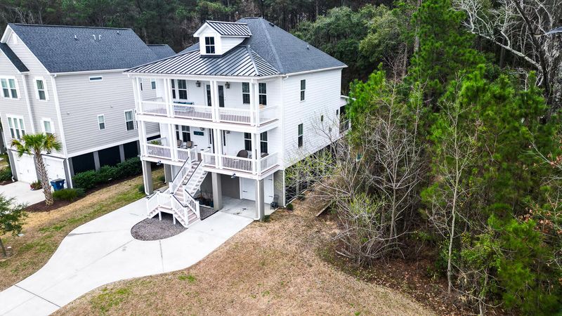 530 Amalie Farms Dr, Charleston, SC 29492