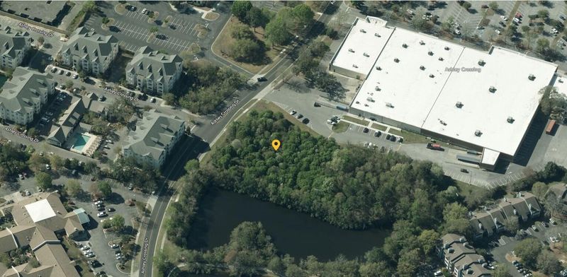 2241 Ashley Crossing Dr, Charleston, SC 29414