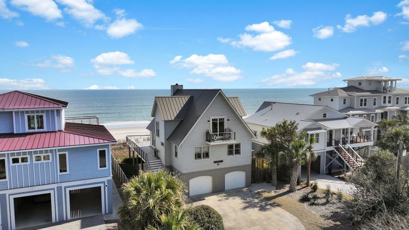 1615 E Ashley Ave, Folly Beach, SC 29439