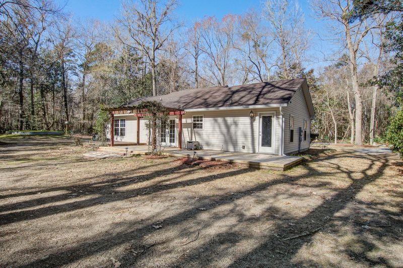 3441 Berryhill Rd, Johns Island, SC 29455