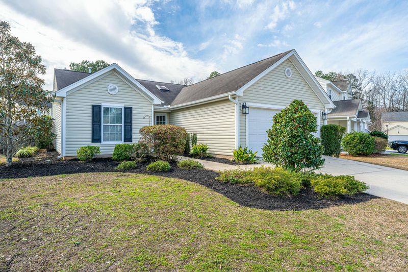 106 Willet Dr, Summerville, SC 29485