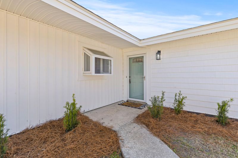 600 Piedmont Ln, Ladson, SC 29456