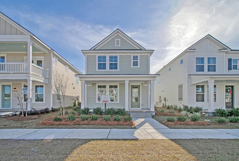 812 Gentle Breeze Dr, Summerville, SC 29486