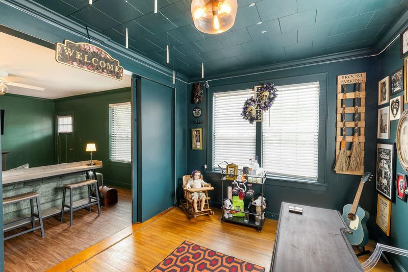 1195 Marquis Rd, North Charleston, SC 29405