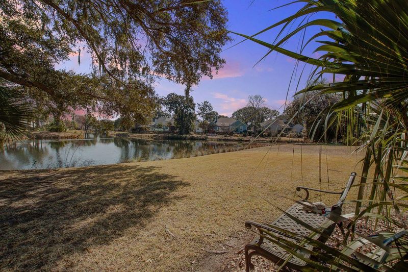 1284 Palmetto Peninsula Dr, Mount Pleasant, SC 29464